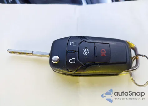 2013 Ford Fusion Se z USA, uszkodzony, nr VIN 3FA6P0HR8DR163368